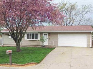 412 Market Pl, Norfolk, NE 68701