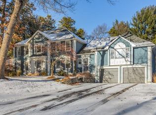 15 Fossen Way, Andover, MA 01810