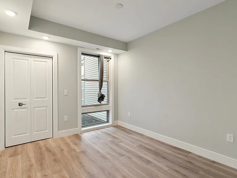 1222 N Marshall St #102A — Photo 13