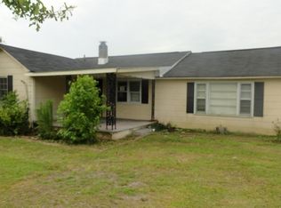 1791 Blue Creek Rd, Jacksonville, NC 28540