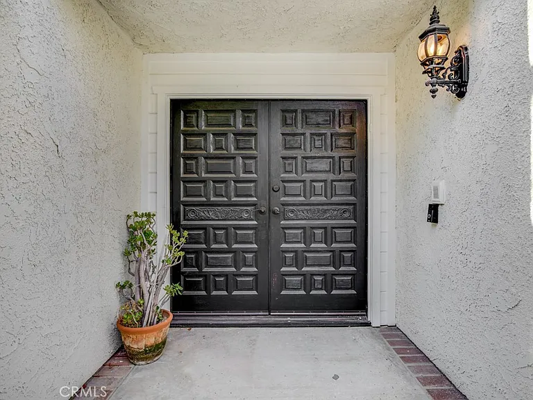 23450 Park Hermosa — Photo 13