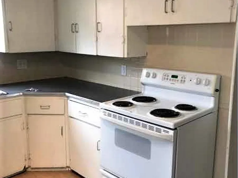 1720-1722 Morningside Dr — Photo 6