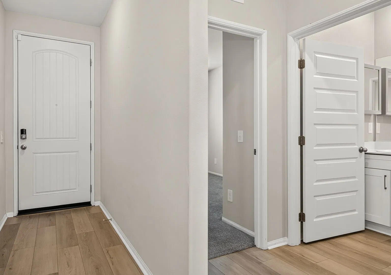 Newer 4-Bedroom 3-Bathroom Two-Story with a Loft! — Photo 4