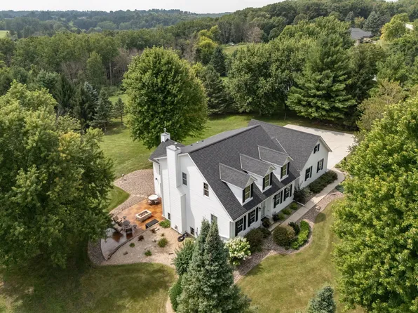 61431 252nd Ave, Mantorville, MN 55955