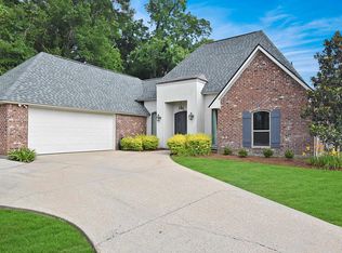 37177 Heritage Ct, Geismar, LA 70734