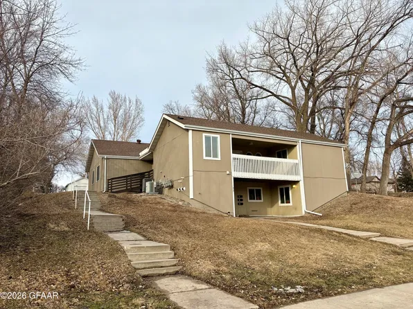 315 Summit Ave N, Crookston, MN 56716