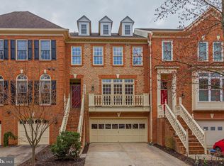 10102 Sterling Ter, Rockville, MD 20850