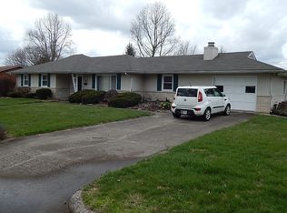906 S Main St, Brownstown, IN