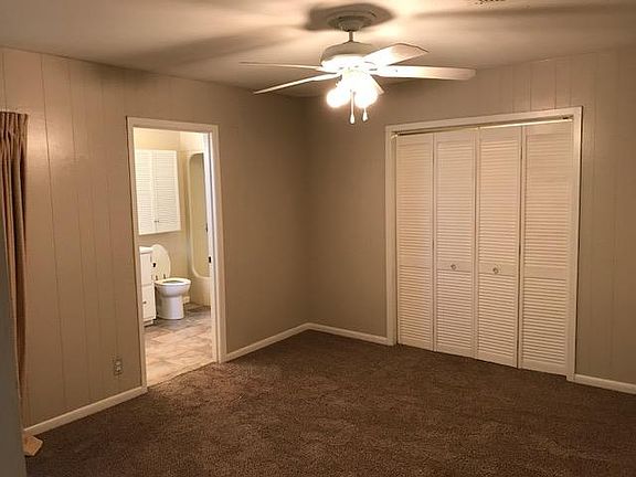 4th image of 2113 Walker Dr