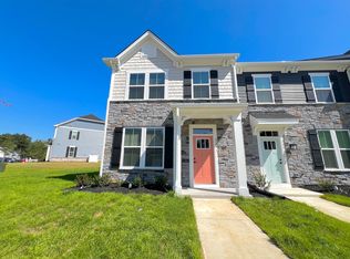 2251 Palm Ct, Sandston, VA 23150