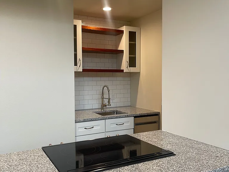 978 Vineyard Ln #200 — Photo 7