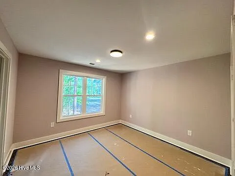 668 Wren Ln — Photo 14