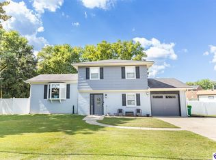 1157 W Elm Rd, Radcliff, KY 40160