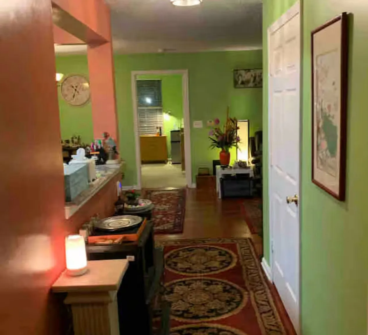 10009 Vanderbilt Cir — Photo 2