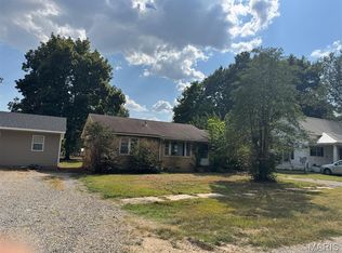 721 Monroe Ave, Campbell, MO 63933
