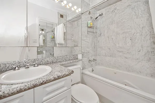 Rented by Keller Williams NYC | media 7
