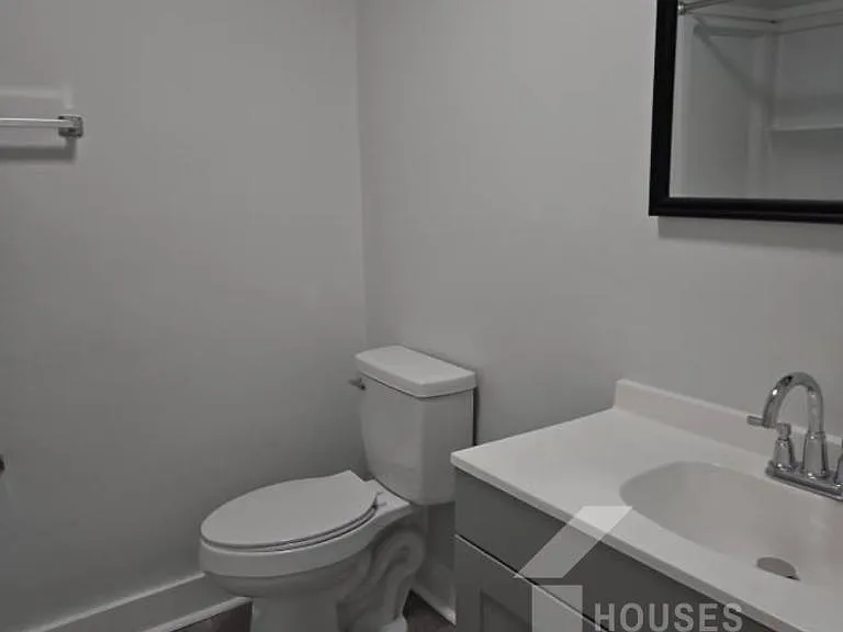 507 Garrett St — Photo 15