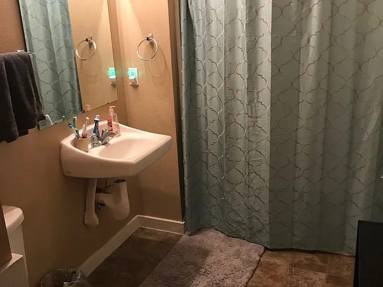 8832-8838 W Candleston Ln — Photo 11