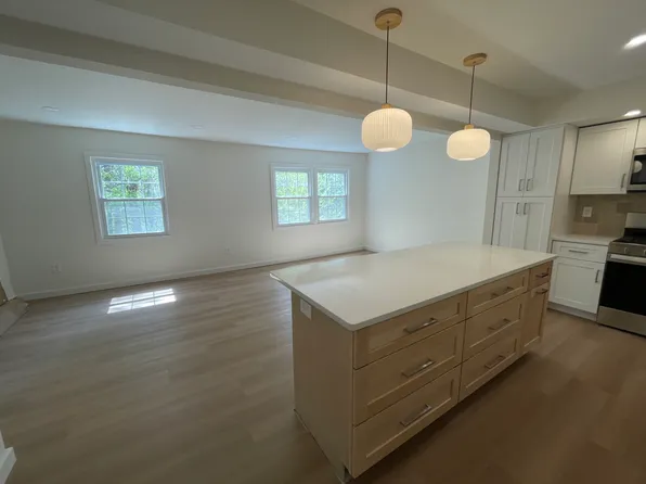 1685 Freemont Ct, Crofton, MD 21114