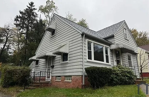 3 bed, 1456 sqft, $2,000 — Photo 3