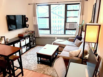 Rented by Bond New York