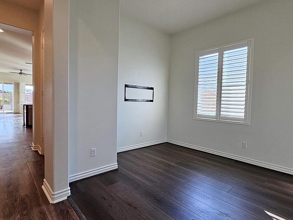 3rd image of 43525 Adria Dr