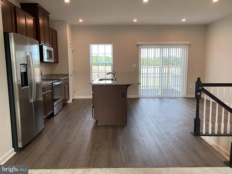 2677 Bears Den Dr — Photo 3