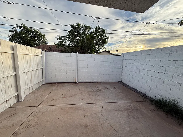 1509 E Roosevelt St #4 — Photo 10