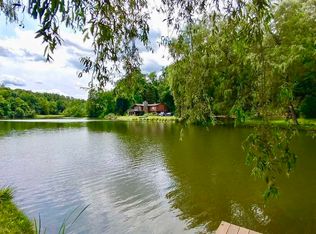 45 Buttonwood Rd, Dover Plains, NY 12522