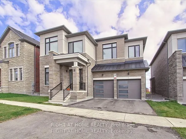 9 Backhouse Dr, Richmond Hill, ON L4E 1M8