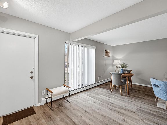 4th image of 4612 Cedar Lake Rd S APT 4