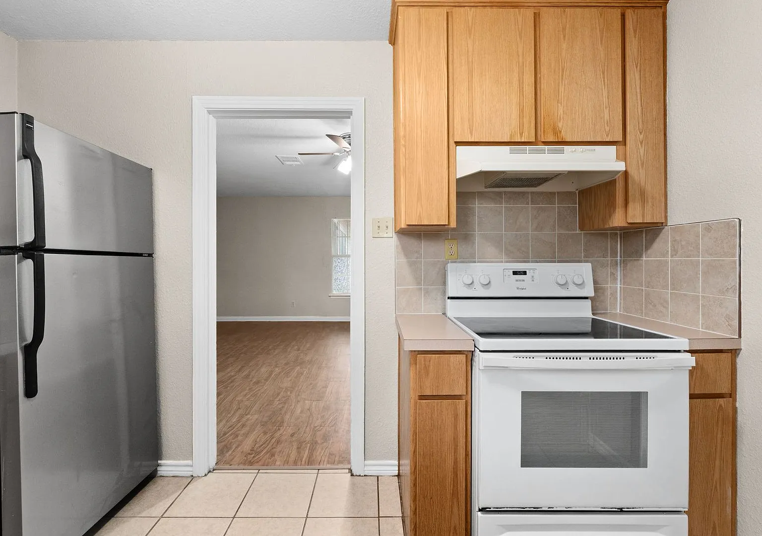 2005 Elkins Ave. — Photo 4