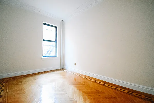 Rented by Skyward | media 13