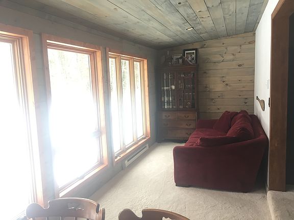 3rd image of 7791 N Oakwood Dr