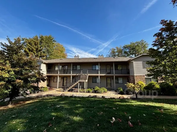 177 Eagle Rdg, O'Fallon, IL 62269