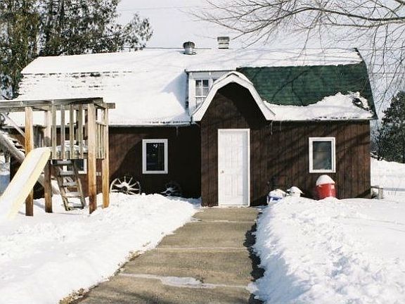 2-story Garage with basement