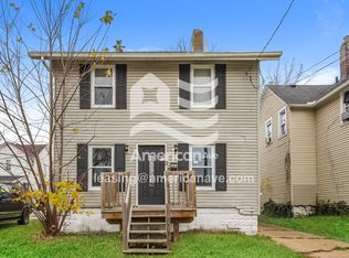 305 3rd St NW, Barberton, OH 44203