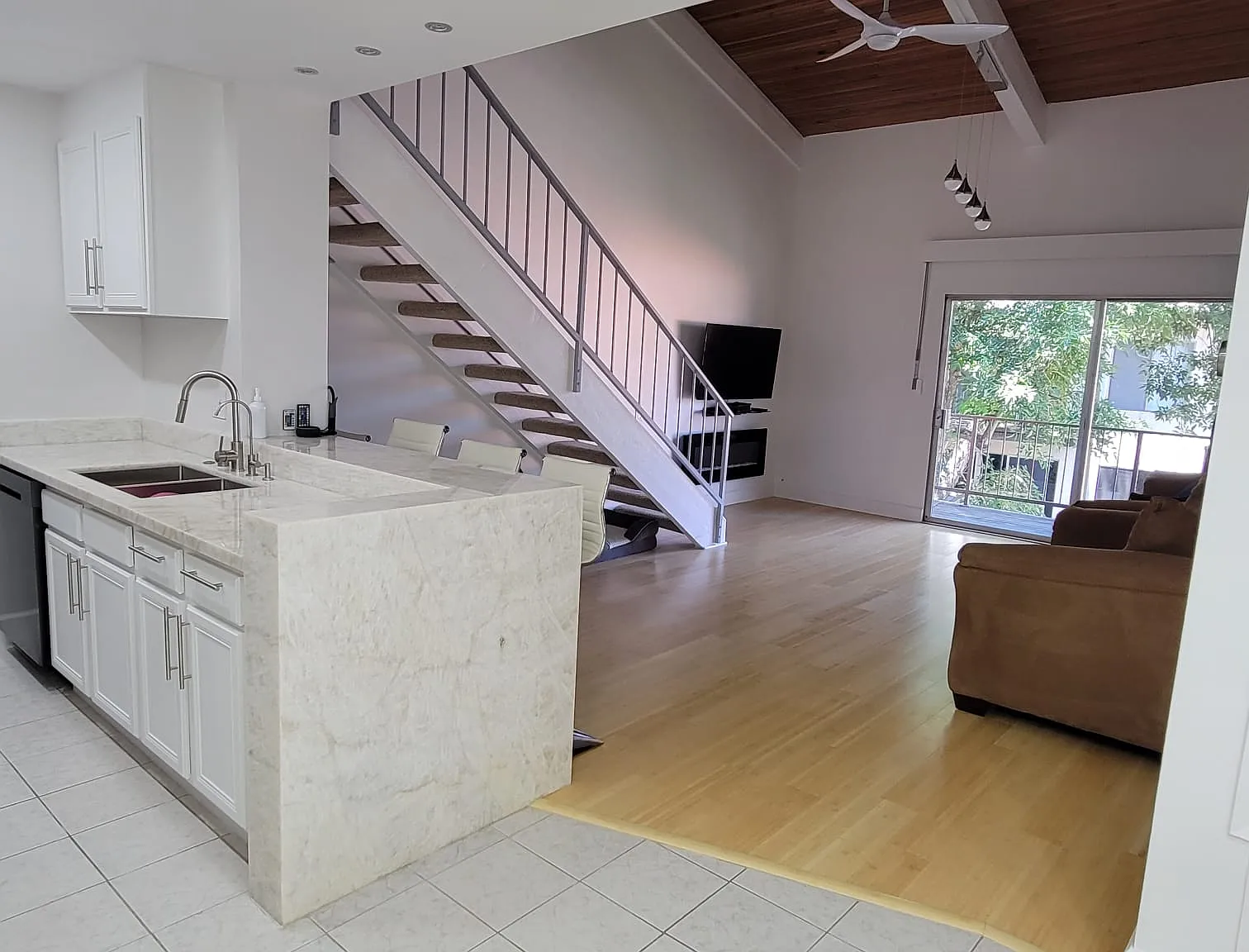5460 White Oak Ave — Photo 1