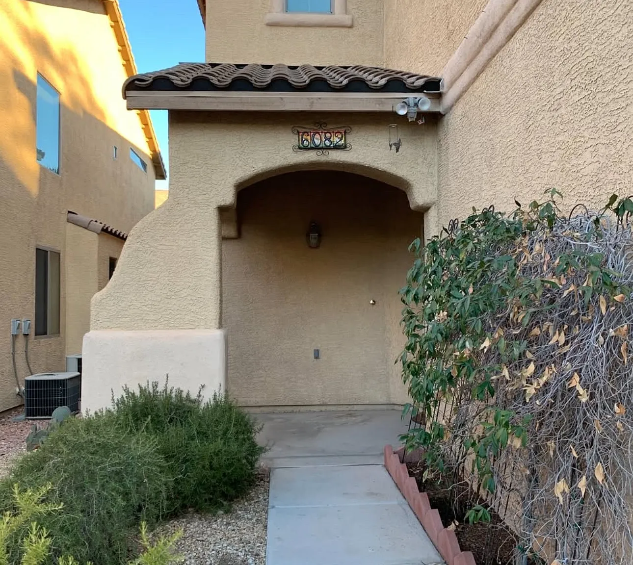 4 bed, 2.5 bath, 2533 sqft, $750 — Photo 3