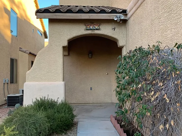 6082 Villa Lante Ave — Photo 4