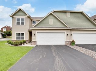 5121 Parker Cir, Robbinsdale, MN 55422
