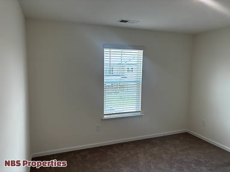 12309 Manhattan Ln — Photo 31