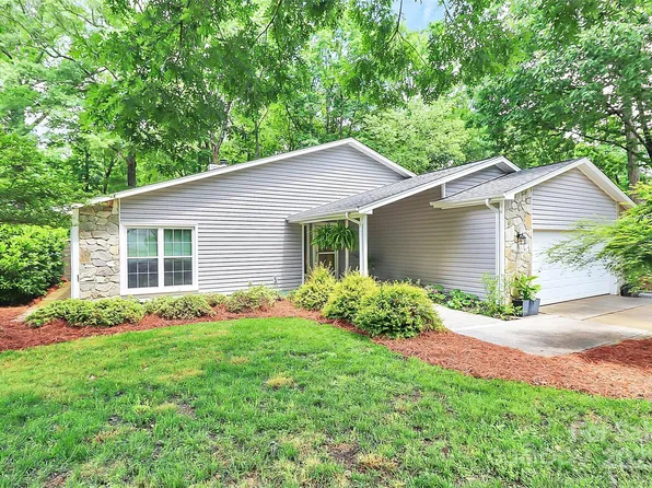 3708 Sweetgrass Ln, Charlotte, NC 28226