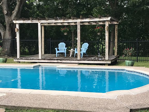 4th image of 7523 Brush Wood Dr