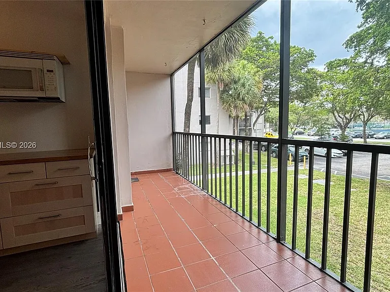 8540 SW 133rd Avenue Rd #219 — Photo 24