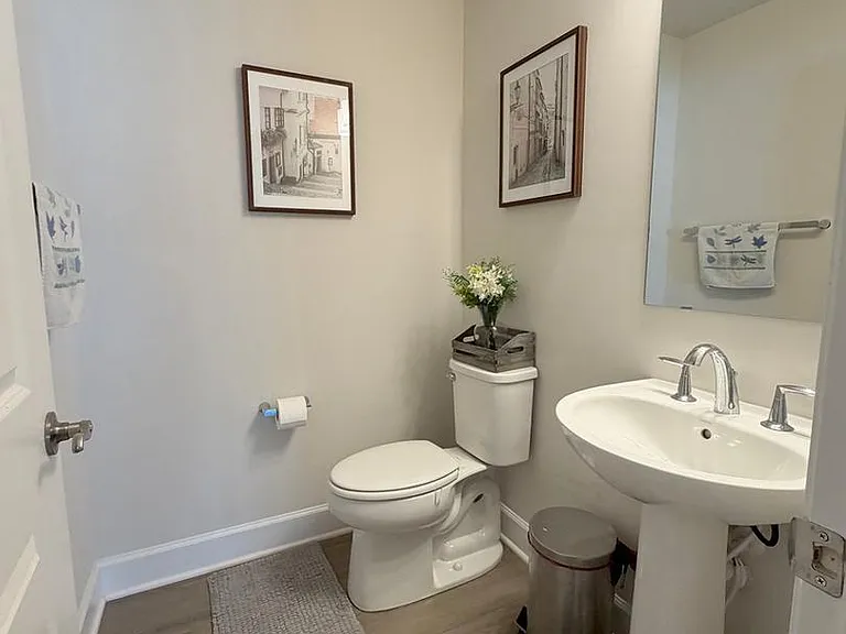 10802 Foxtrot Cir — Photo 19