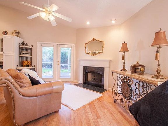 5th image of 14503 Brambie Ct