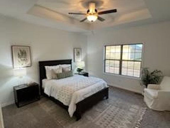 3rd image of 516 Stella Ct
