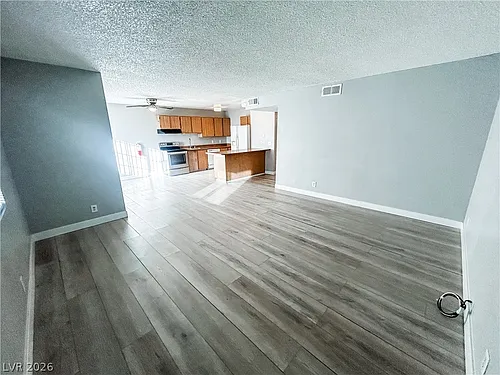1305 Kari Lee Ct Photo 1