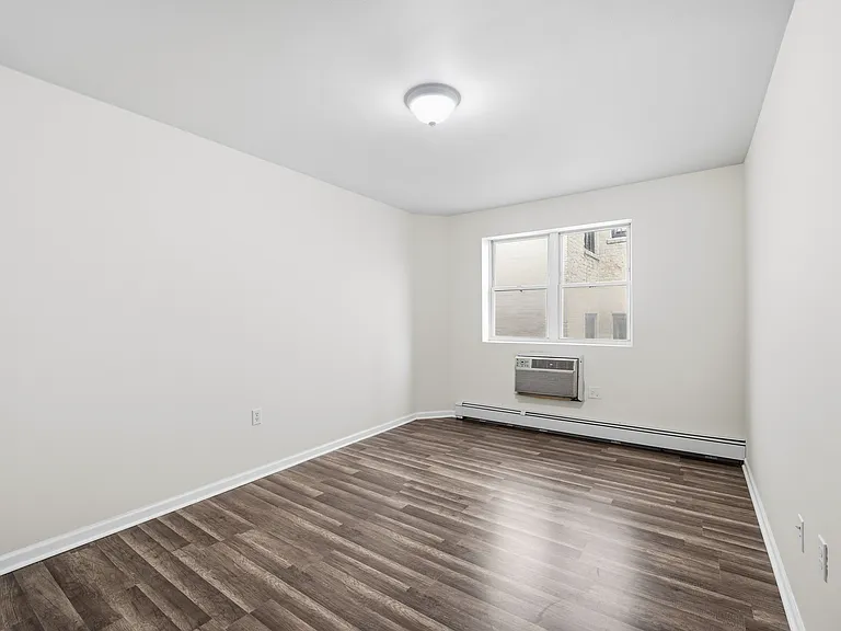 14407 Jamaica Ave #3 — Photo 10
